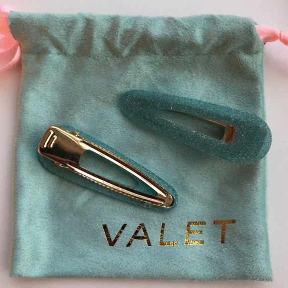 Valet Studio Kelly Clips in Pink & Blue Glitter - Picture 6 of 8